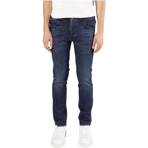 Classic Straight Jeans Upgrade , male, Sizes: W33, W32 - Entre amis - Modalova