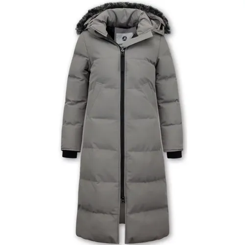 Fur Winter Jacket Women Extra Long - 8606Z , female, Sizes: S, L, M, XS - Matogla - Modalova