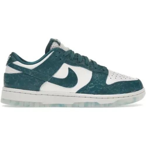 Dunk Low Leder Sneakers , Damen, Größe: 38 1/2 EU - Nike - Modalova