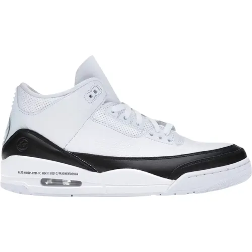 Limited Edition Air Jordan 3 Fragment , male, Sizes: 13 UK, 15 1/2 UK, 6 UK, 10 UK, 2 UK, 8 1/2 UK, 4 UK, 6 1/2 UK, 14 1/2 UK, 9 UK, 13 1/2 UK, 10 1/2 - Nike - Modalova