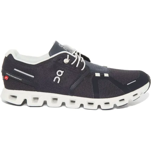 Cloud 5 Navy White Men Sneakers , male, Sizes: 10 1/2 UK, 7 UK, 8 1/2 UK - ON Running - Modalova