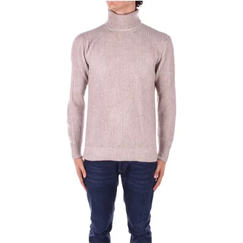 High Neck Sweater , male, Sizes: M, XL, L - Tagliatore - Modalova