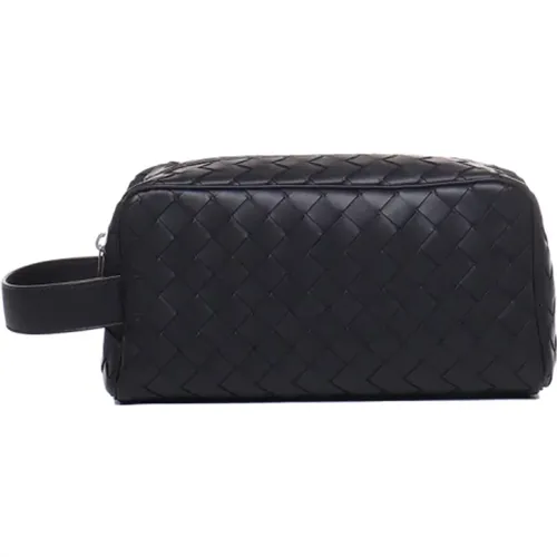 Intrecciato Leather Pouch with Handle , male, Sizes: ONE SIZE - Bottega Veneta - Modalova
