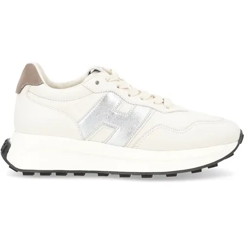 Patch Sneakers Lace-Up Style , female, Sizes: 6 1/2 UK, 4 UK, 8 UK, 3 1/2 UK, 3 UK, 4 1/2 UK, 6 UK, 5 UK, 5 1/2 UK - Hogan - Modalova