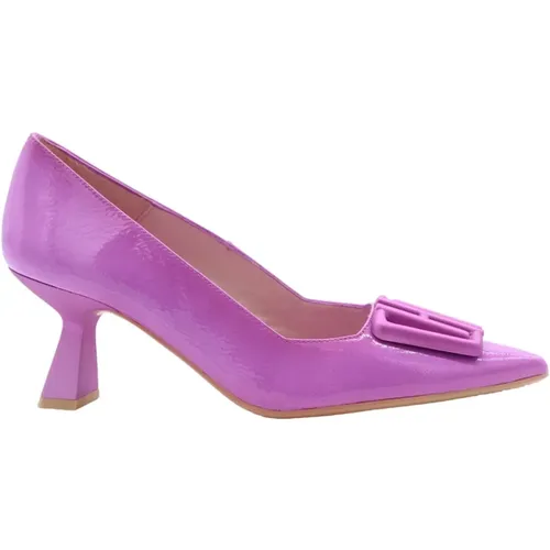 Elevate Your Style with Fene Pumps , female, Sizes: 5 UK - Hispanitas - Modalova