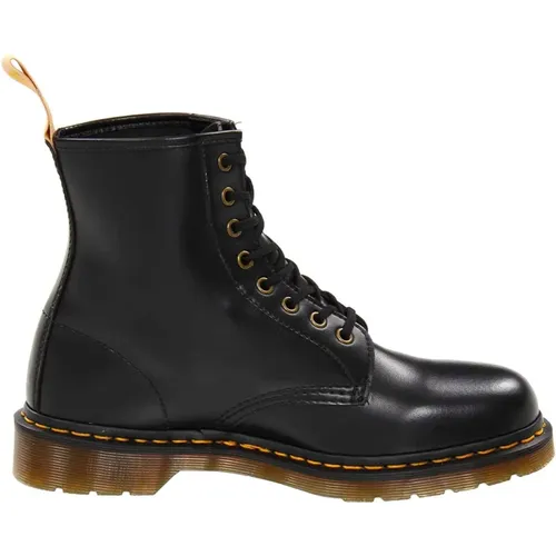 Clic Unisex 8-Eyelet Felix Rub Off Boots , female, Sizes: 4 UK - Dr. Martens - Modalova