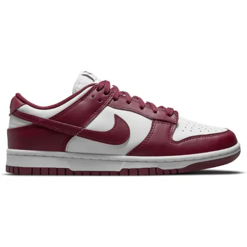 Vintage Dunk Low Bordeaux Sneakers , female, Sizes: 5 1/2 UK - Nike - Modalova