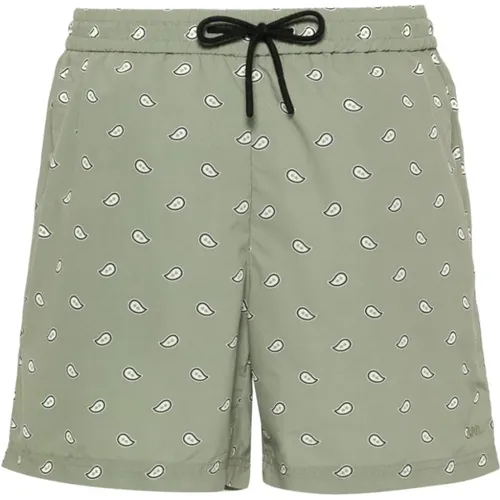 Shorts with Nylon Imprime Bandana , male, Sizes: XL, M, S, L - A.p.c. - Modalova