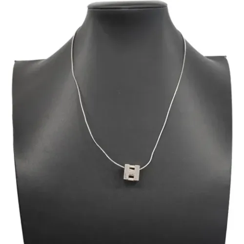 Pre-owned Metal necklaces , female, Sizes: ONE SIZE - Hermès Vintage - Modalova