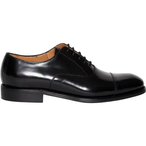 Leather Lace-up Shoes 5217 , male, Sizes: 7 UK, 5 UK, 6 UK, 10 UK, 7 1/2 UK, 6 1/2 UK, 8 UK, 11 UK, 8 1/2 UK - Berwick - Modalova