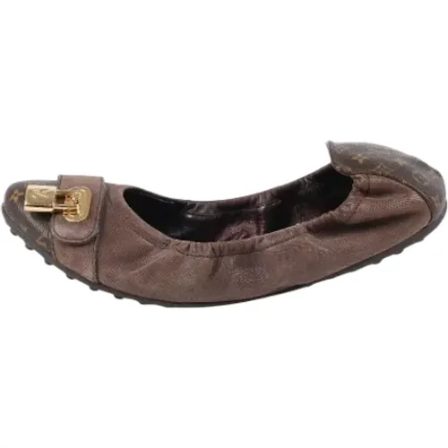 Pre-owned Leather flats , female, Sizes: 4 UK - Louis Vuitton Vintage - Modalova