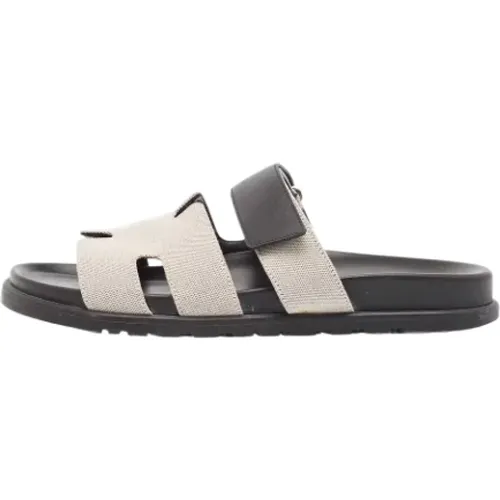 Pre-owned Canvas sandals , male, Sizes: 8 1/2 UK - Hermès Vintage - Modalova