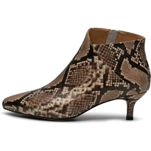 Snake Print Leather Ankle Boot - Beige , female, Sizes: 6 UK, 4 UK, 5 UK, 8 UK, 3 UK, 7 UK - Shoe the Bear - Modalova