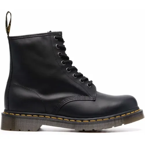 Lace-Up Boots for Men , male, Sizes: 4 UK - Dr. Martens - Modalova