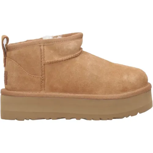 Klassische Ultra Mini Platform Kamel Schuhe - Ugg - Modalova