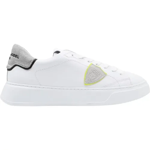 Low Temple Sneakers in Silver , male, Sizes: 5 UK, 9 UK, 10 UK, 6 UK, 7 UK, 8 UK, 11 UK - Philippe Model - Modalova