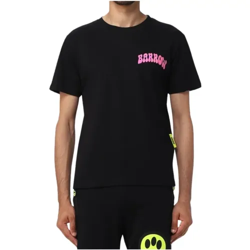 Schwarzes T-Shirt mit kurzen Ärmeln und Buchstaben auf der Brust und Design auf dem Rücken , Herren, Größe: XL - Barrow - Modalova
