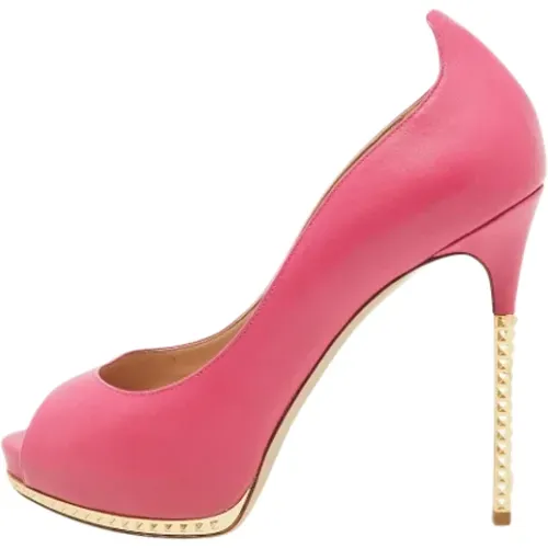 Pre-owned Leather heels , female, Sizes: 6 UK - Valentino Vintage - Modalova