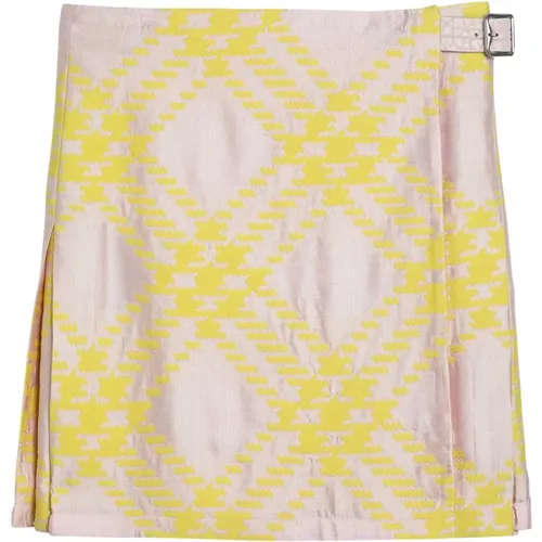 Mini Skirt in Trendy Style , female, Sizes: XS, 2XS - Burberry - Modalova