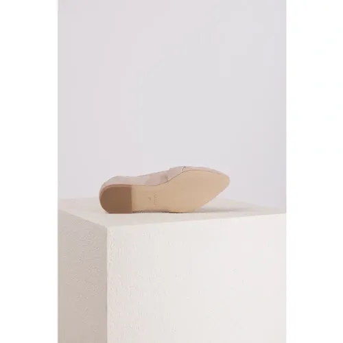 Loafers Naomi 60057-01-279 , female, Sizes: 4 UK, 3 UK - Via Vai - Modalova