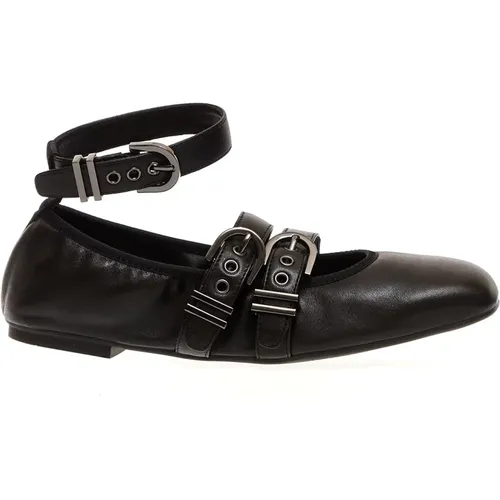 Buckle Ballerina - Size 35 , female, Sizes: 3 1/2 UK, 3 UK - Stuart Weitzman - Modalova