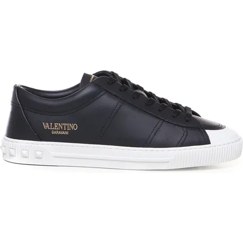 Leather Sneakers with Stud Details , male, Sizes: 5 UK, 8 UK, 9 UK, 11 UK, 6 UK, 12 UK - Valentino Garavani - Modalova