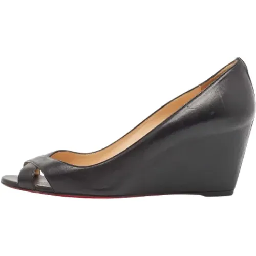 Pre-owned Leather heels , female, Sizes: 7 1/2 UK - Christian Louboutin Pre-owned - Modalova