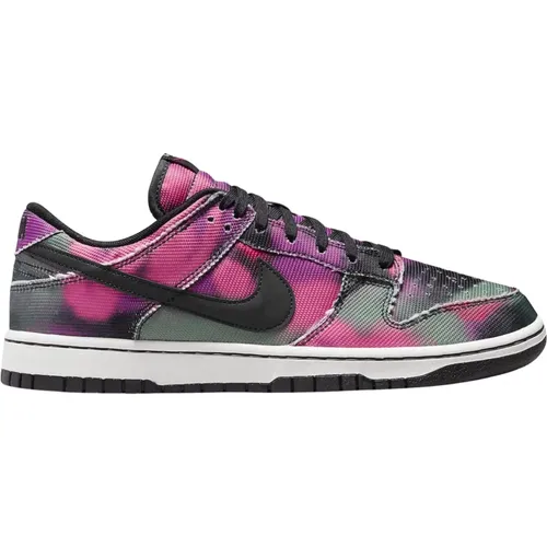 Limitierte Auflage Graffiti Pink Sneakers , Herren, Größe: 42 1/2 EU - Nike - Modalova