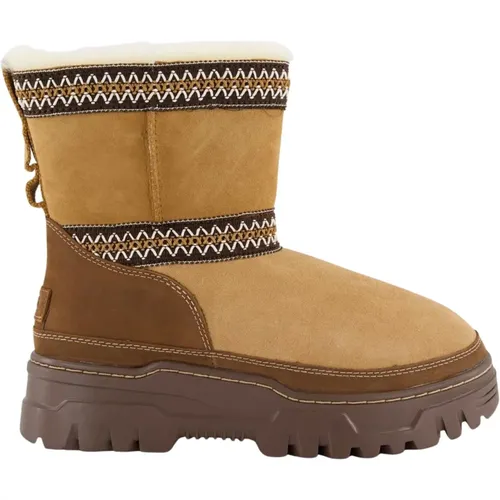 Classic Short Weather Hybrid Boots , female, Sizes: 6 UK, 5 UK, 3 UK, 4 UK, 7 UK, 8 UK - Ugg - Modalova