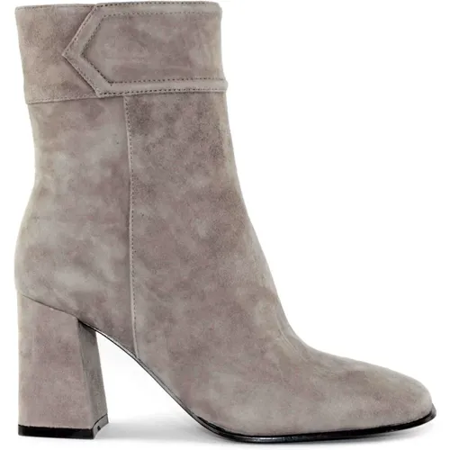 Grey Suede Boots , female, Sizes: 6 UK - Bibi Lou - Modalova