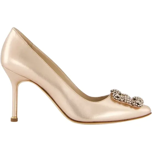 Crystal Buckle Leather Pumps , female, Sizes: 7 UK, 2 UK, 4 UK, 3 1/2 UK, 4 1/2 UK, 6 1/2 UK, 8 UK, 3 UK - Manolo Blahnik - Modalova