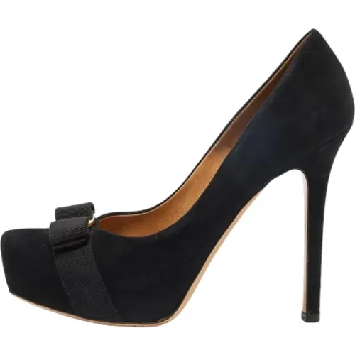 Pre-owned Suede heels , female, Sizes: 5 UK - Salvatore Ferragamo Pre-owned - Modalova