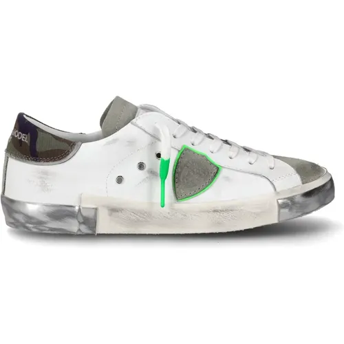 Retro Street Sneaker with Neon Accents , male, Sizes: 11 UK, 9 UK, 6 UK, 10 UK - Philippe Model - Modalova
