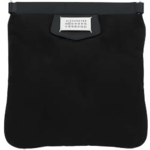 Quilted Cordura Shoulder Bag with Leather Trim , male, Sizes: ONE SIZE - Maison Margiela - Modalova
