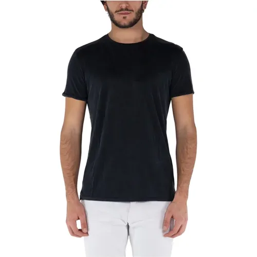 Cupro T-Shirt Stylish Addition Comfort Durability , male, Sizes: M, L, 2XL - RRD - Modalova