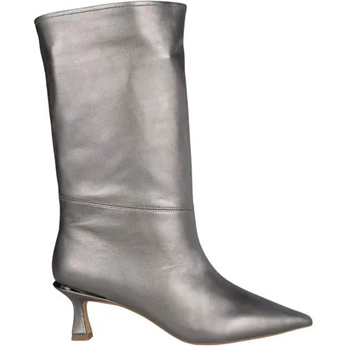 Pointed Toe Leather Ankle Boots , female, Sizes: 5 UK, 6 UK, 4 UK, 7 UK - Alma en Pena - Modalova