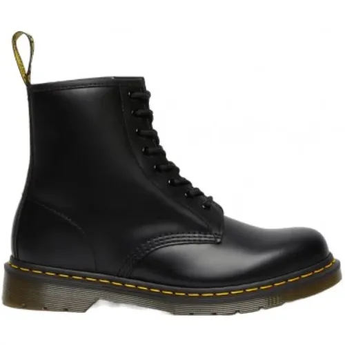 Classic Smooth Leather Boots , male, Sizes: 10 UK, 9 UK - Dr. Martens - Modalova