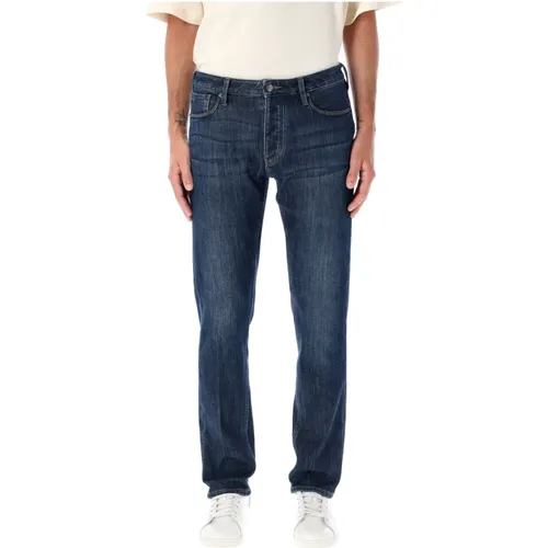 Slim Fit Dark Wash Denim Jeans , male, Sizes: W33, W30, W31, W34 - Emporio Armani - Modalova