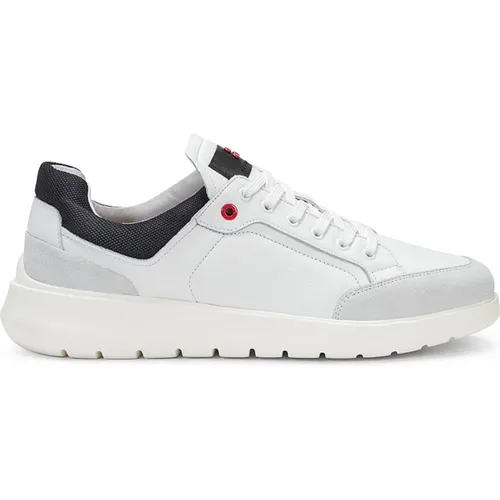 White Leather Sneakers with Logo , male, Sizes: 8 UK, 7 UK, 11 UK, 10 UK, 9 UK, 6 UK - Peuterey - Modalova