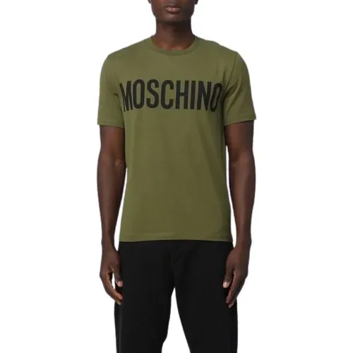 Grüne T-Shirts und Polos Moschino - Moschino - Modalova