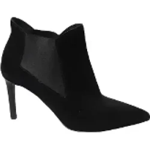 Pre-owned Leather boots , female, Sizes: 3 1/2 UK - Yves Saint Laurent Vintage - Modalova