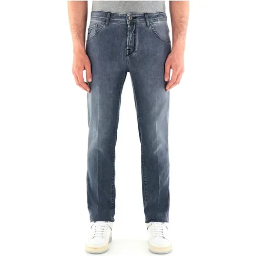 Jeans , male, Sizes: W32, W34, W33 - Jacob Cohën - Modalova