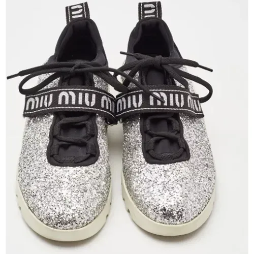 Pre-owned Stoff sneakers - Miu Miu Pre-owned - Modalova