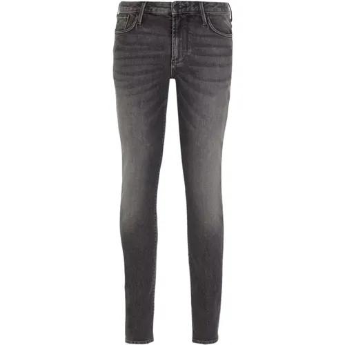 J06 Low-Rise Slim-Fit Jeans , male, Sizes: W40 - Emporio Armani - Modalova