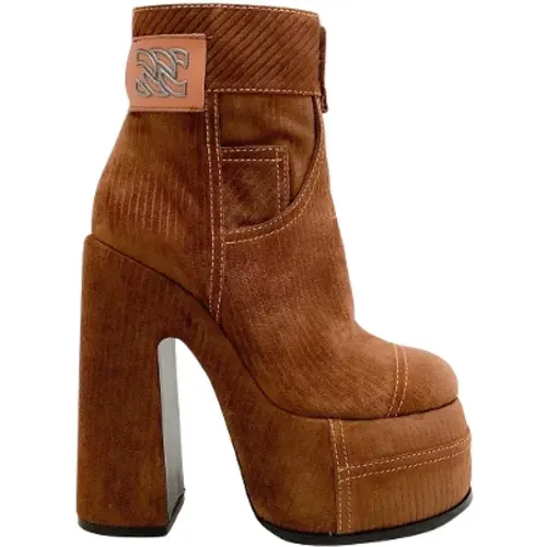 Pre-owned Velvet boots , female, Sizes: 6 UK - Casadei Pre-owned - Modalova