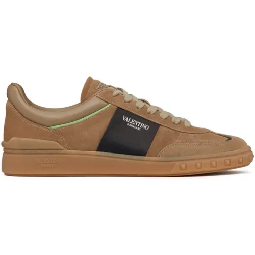 Braune Kalbsleder Rockstud Sneakers , Herren, Größe: 41 1/2 EU - Valentino Garavani - Modalova