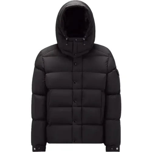 Vezere Short Down Jacket , male, Sizes: 3XL - Moncler - Modalova