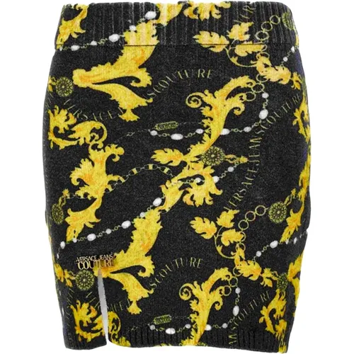 Elegant Skirts Collection for Women , female, Sizes: S, XS - Versace Jeans Couture - Modalova