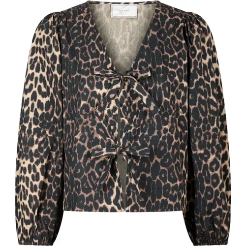 Leopardenmuster Bluse mit Schleifendetail , Damen, Größe: 2XL - NEO NOIR - Modalova