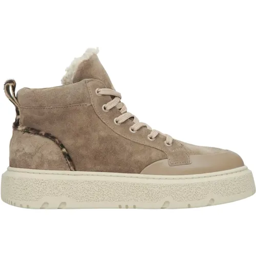 Damen High-Top Winter Sneakers aus Velours & Pelz , Damen, Größe: 38 EU - Estro - Modalova